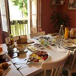 Bed & Breakfast Escloper Sant Juliá de Vilatorta