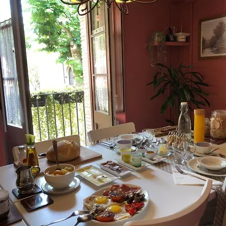 Bed & Breakfast Escloper Sant Juliá de Vilatorta