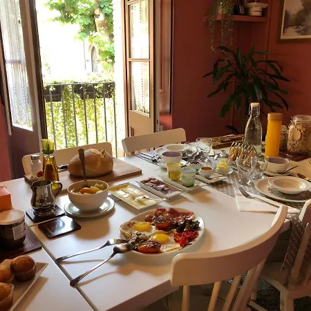 Bed & Breakfast Escloper Sant Juliá de Vilatorta