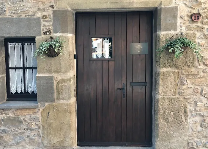Bed and breakfast Escloper 3*